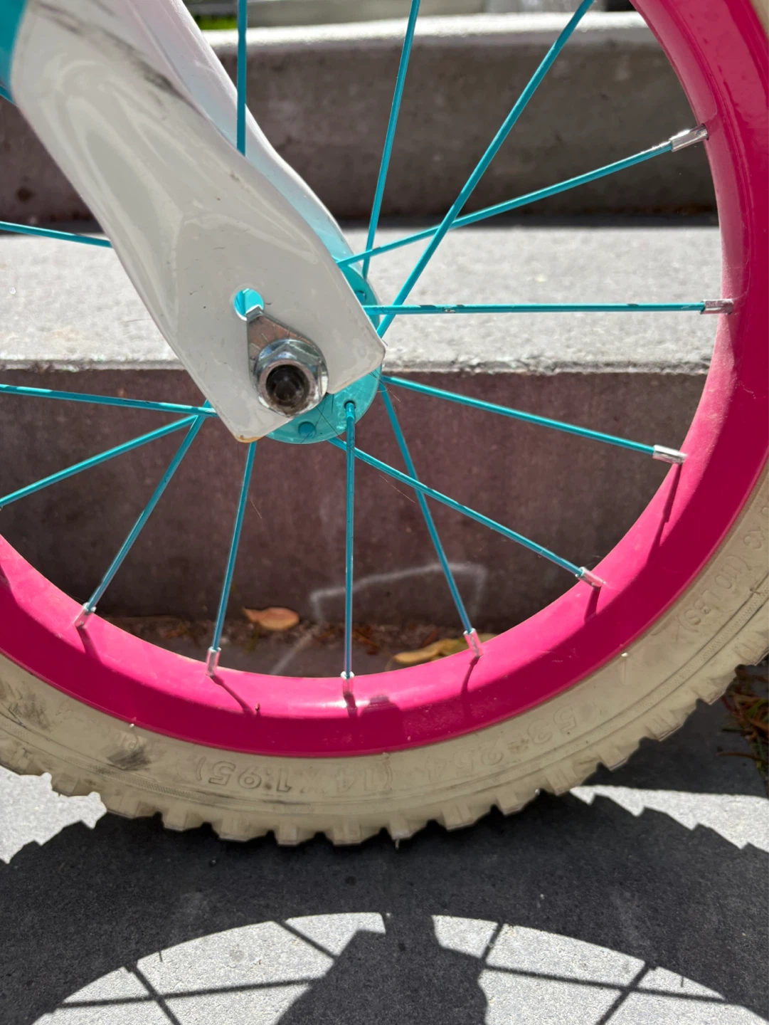 Barbie Kids Bike - photo 3