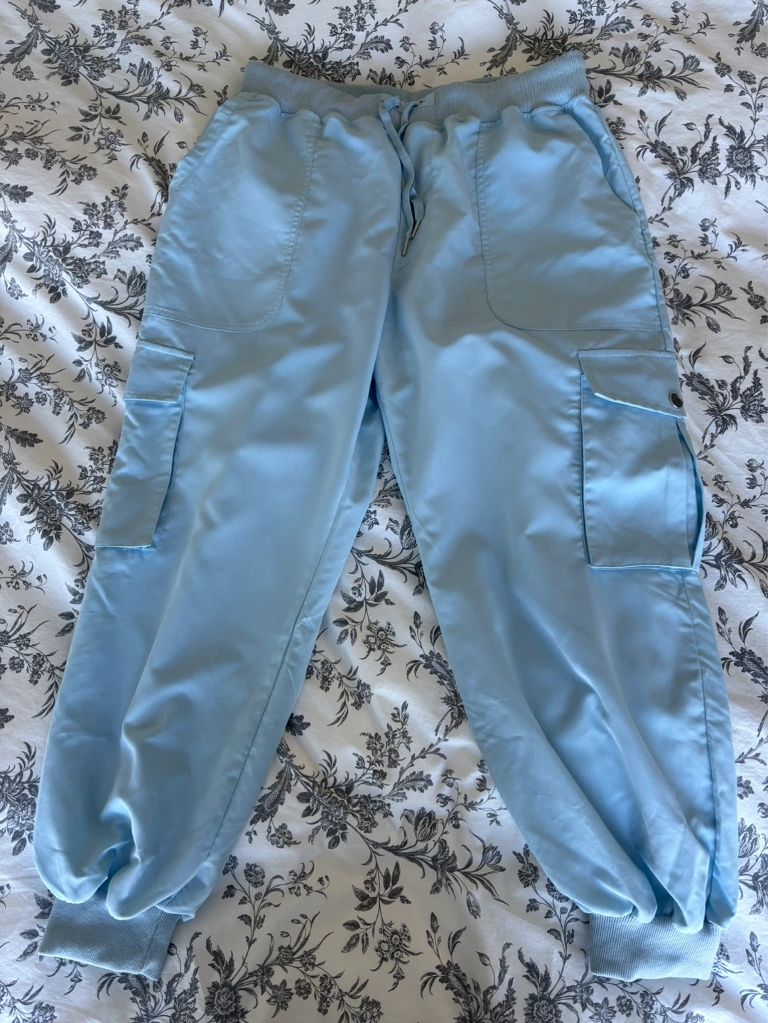 Relaxed, Lightweight Comfy Pants With Pockets