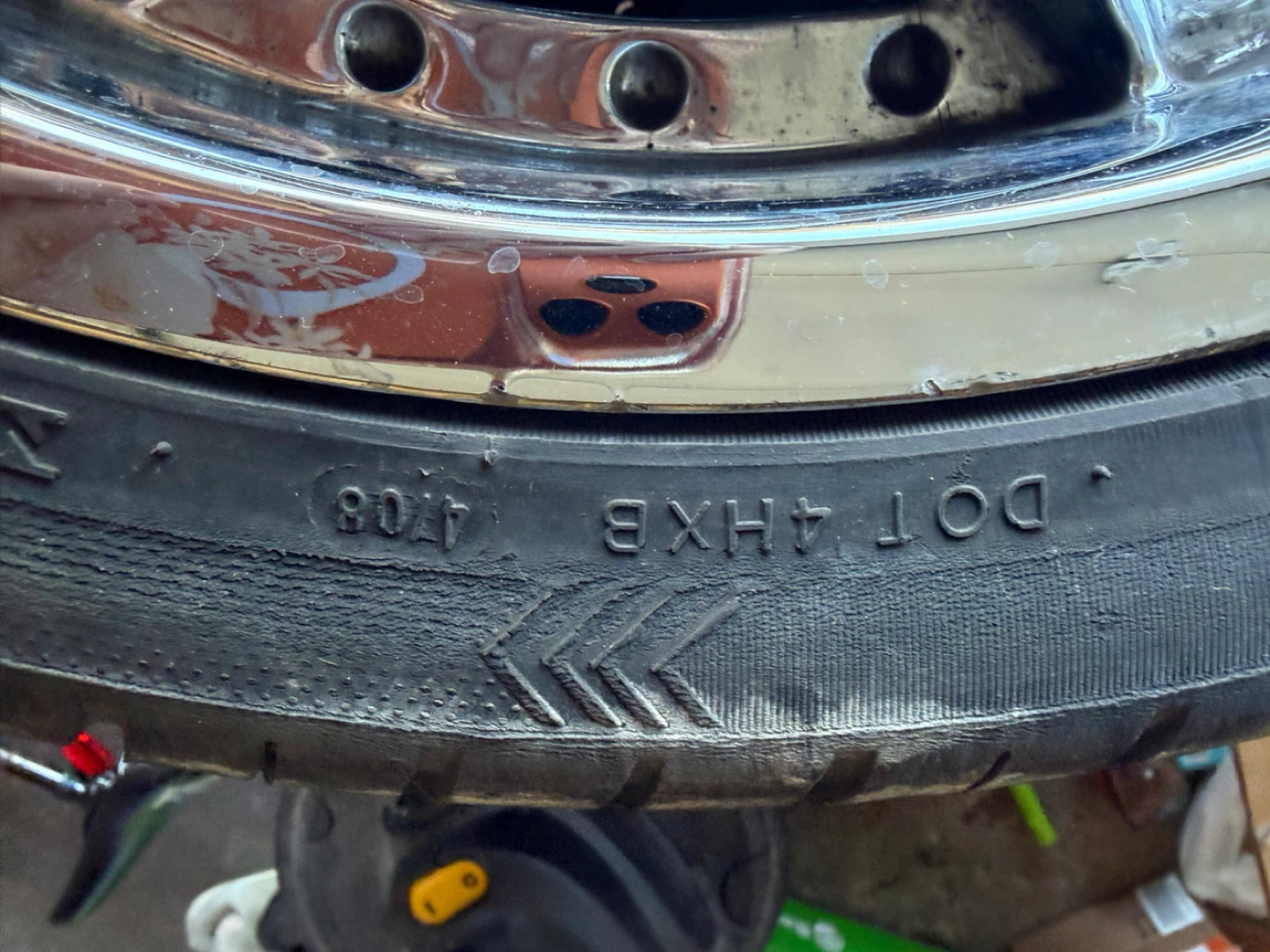 Set of 4 Chrome Rims with Tires - photo 3