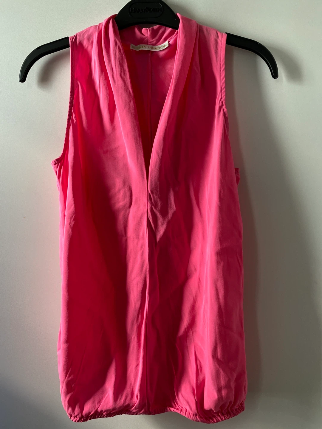 HALCYON DAYS Pink Sleeveless Blouse