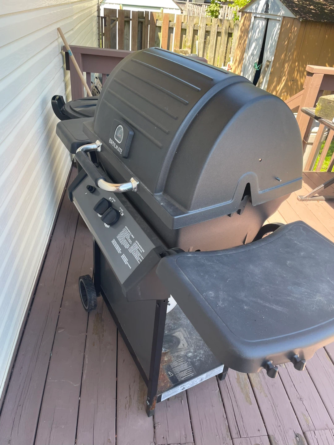 Broil King Propane BBQ Grill - photo 2