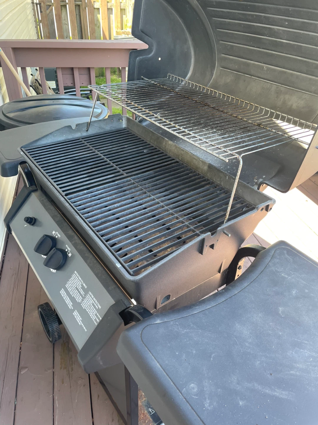 Broil King Propane BBQ Grill - photo 3