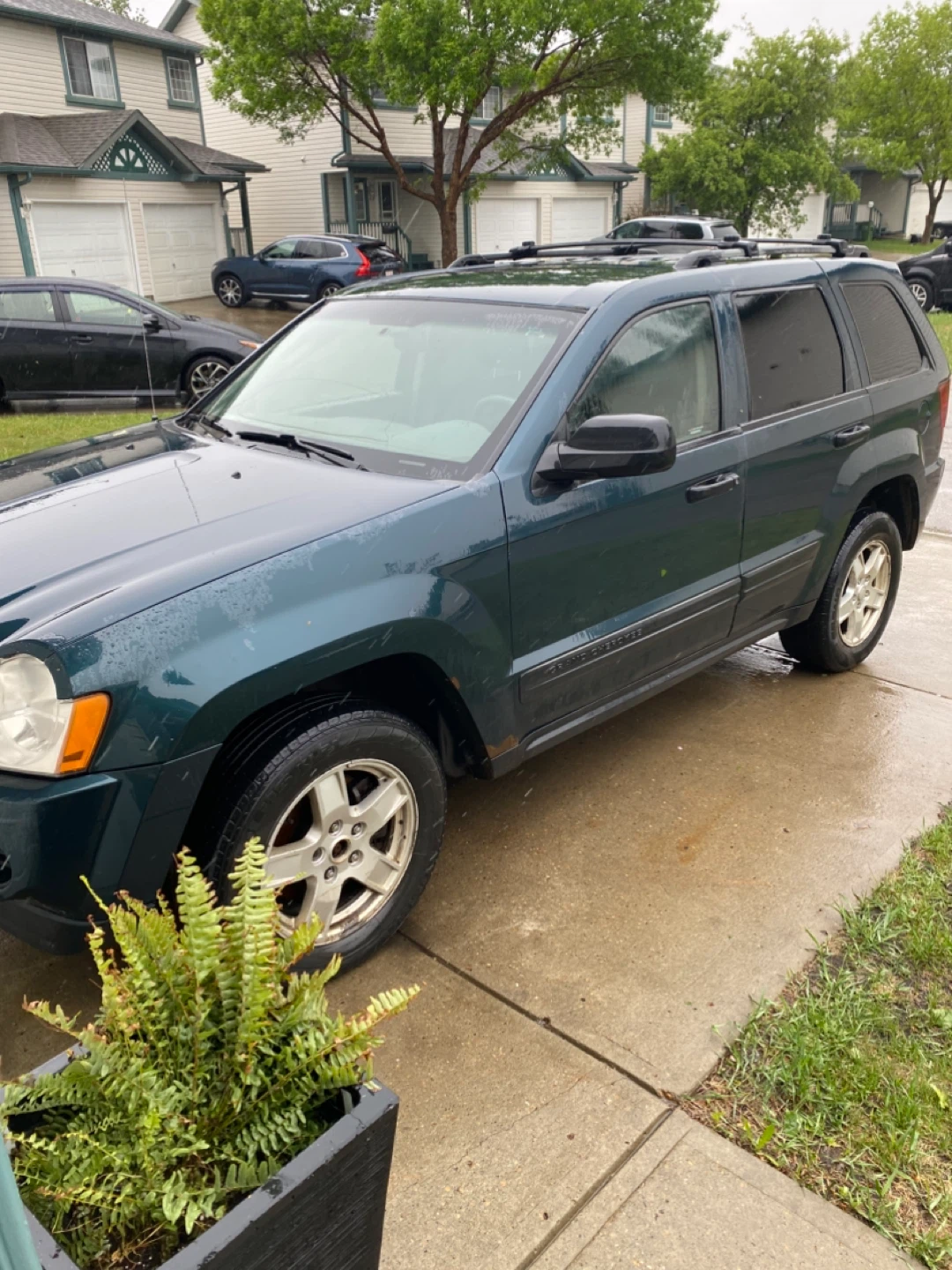 2005 Jeep Grand Cherokee Laredo *** - photo 3