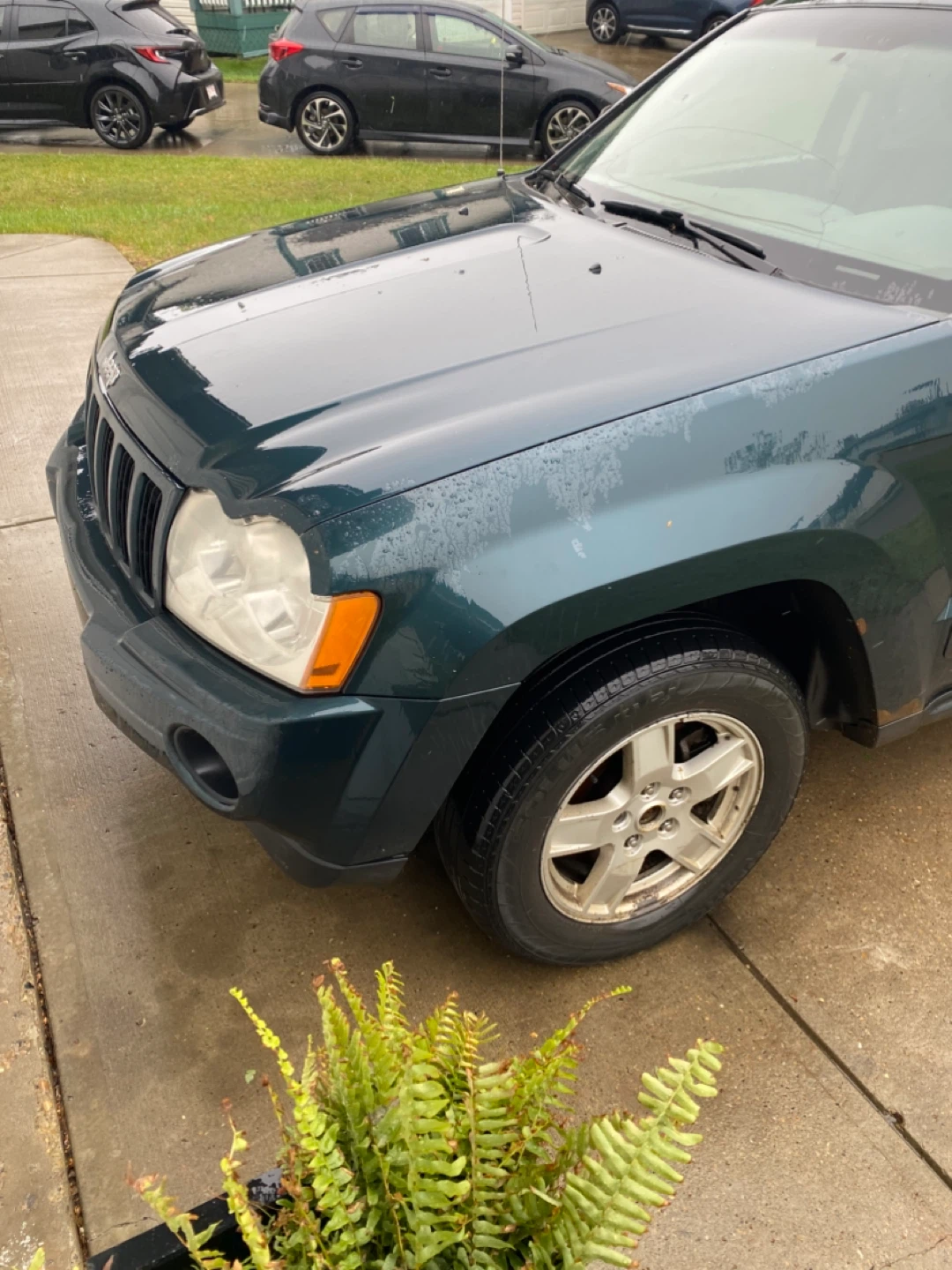 2005 Jeep Grand Cherokee Laredo *** - photo 2