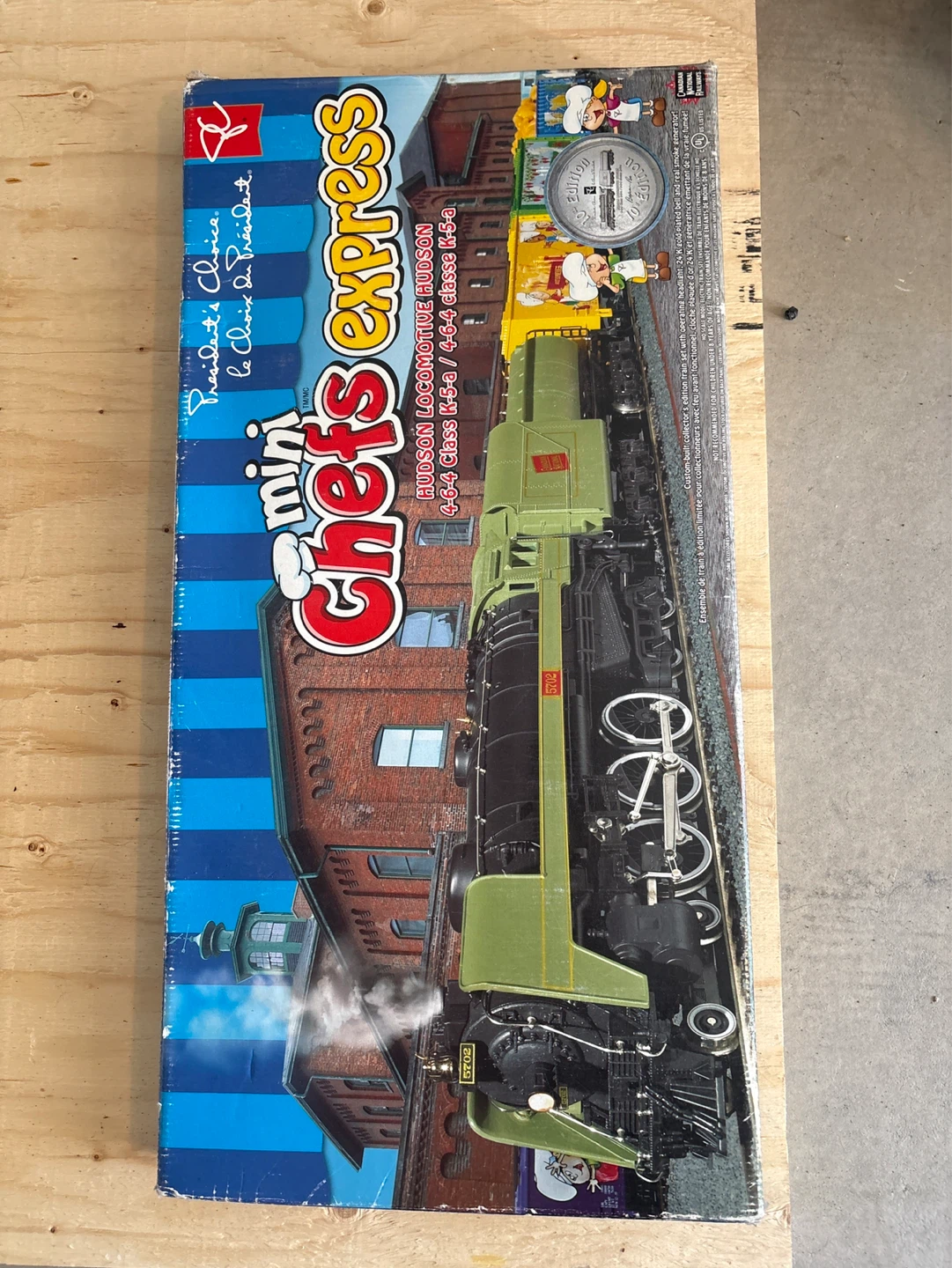 Mini Chefs Express Hudson Locomotive Train Set