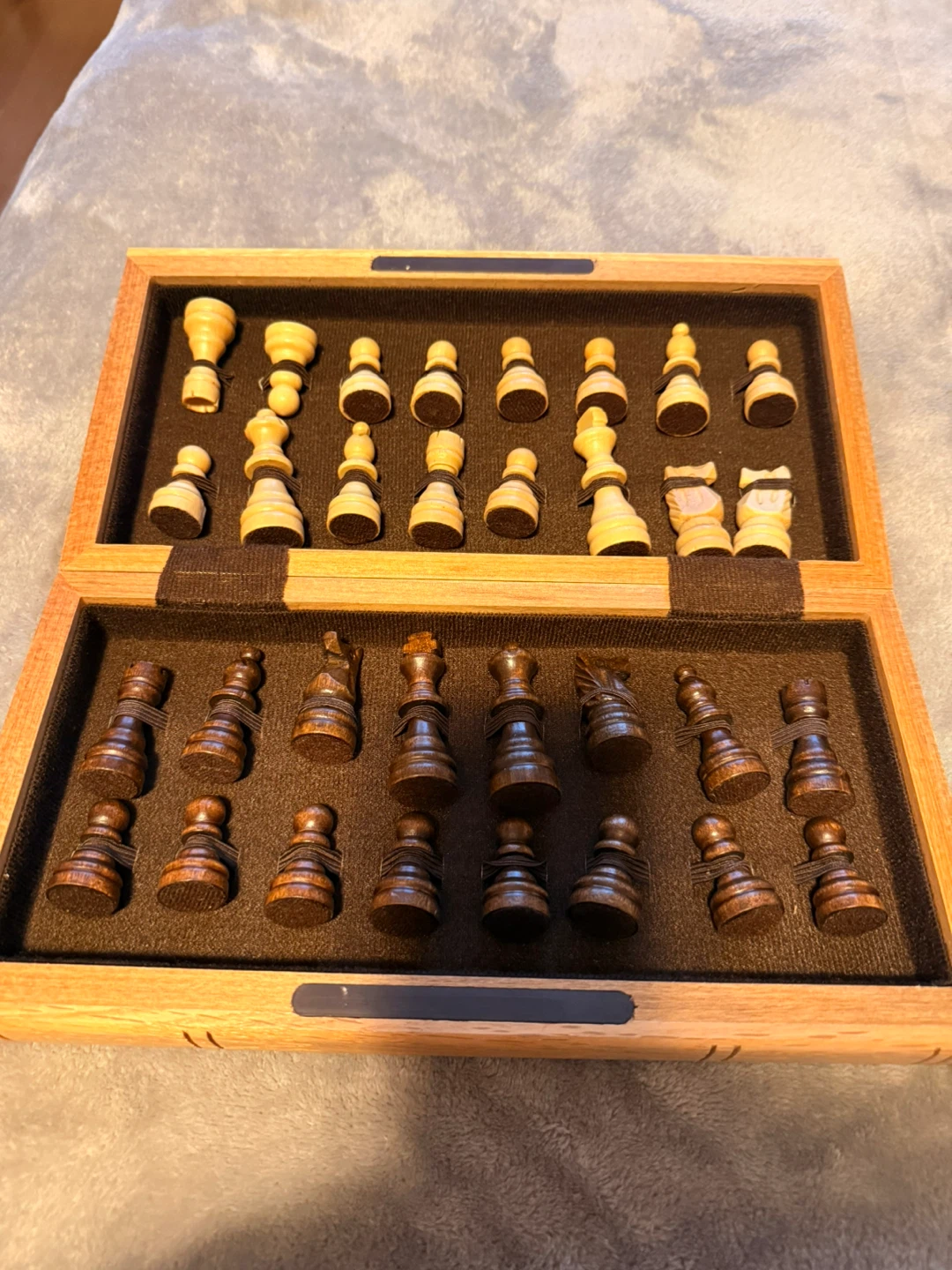 Canada Trust Wooden Chess Set - photo 2