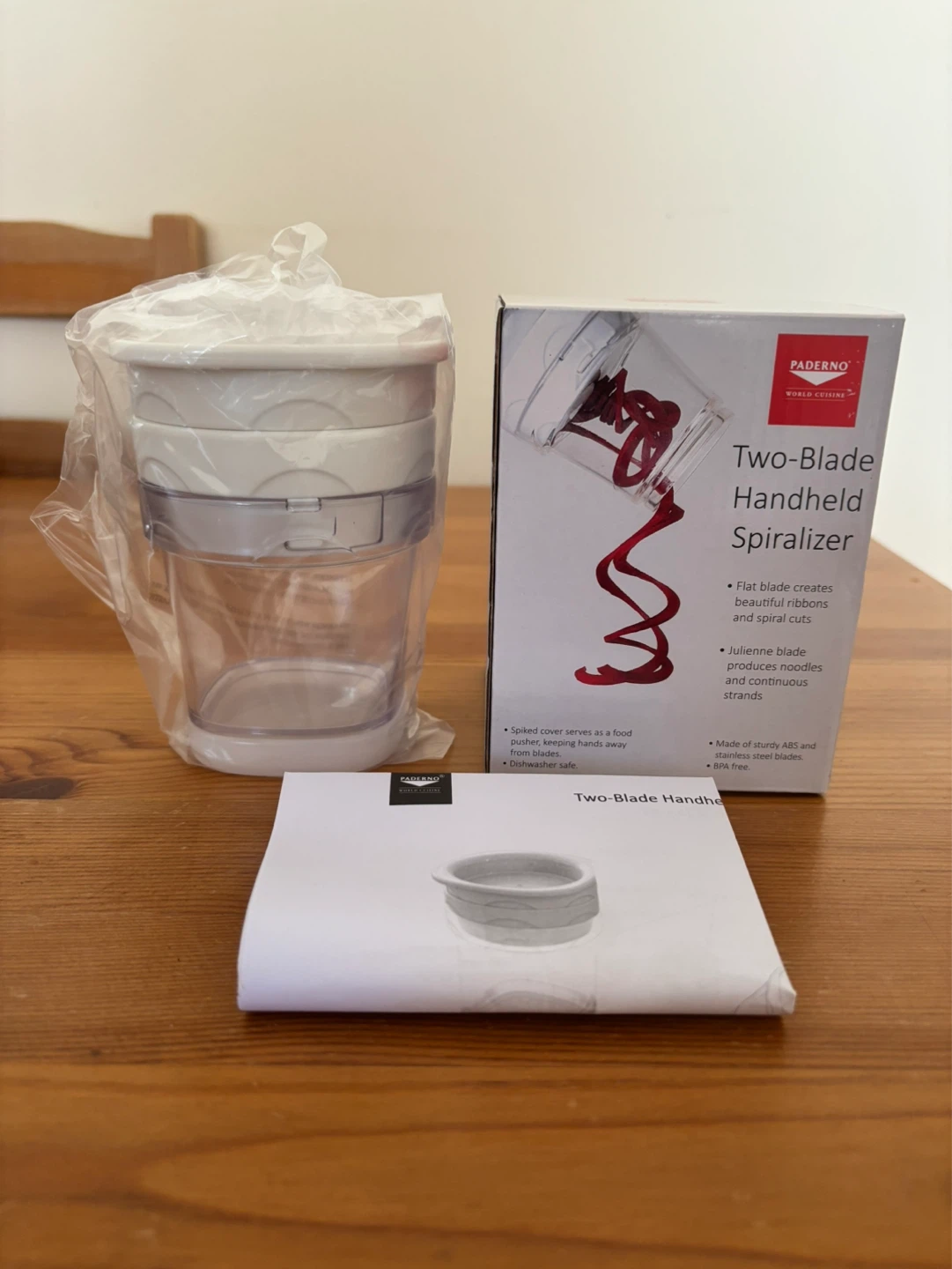 Brand new Paderno 2-blade spiralizer