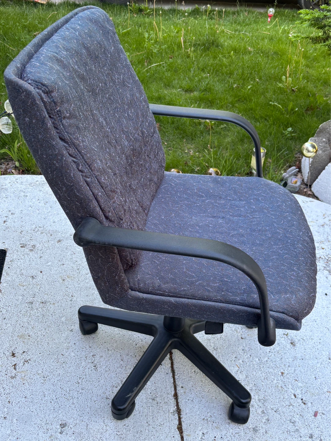 Nightingale Office Chair (with hydraulics) - photo 2