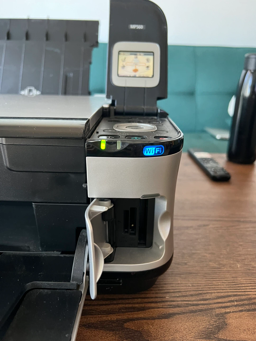 Canon PIXMA MP560 All-in-One Printer - photo 3