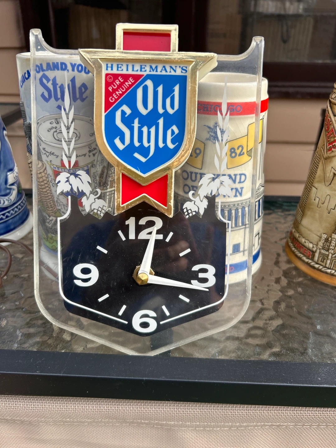 Heileman's Old Style Beer Clock