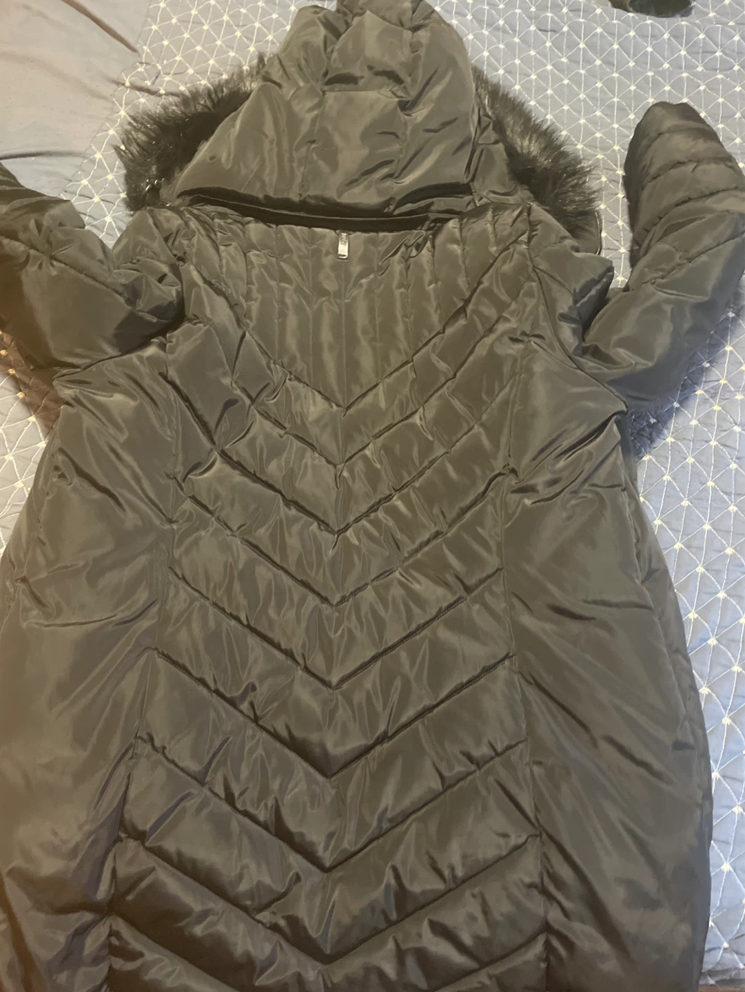 DKNY Black Puffer Coat with Fur Hood - photo 3