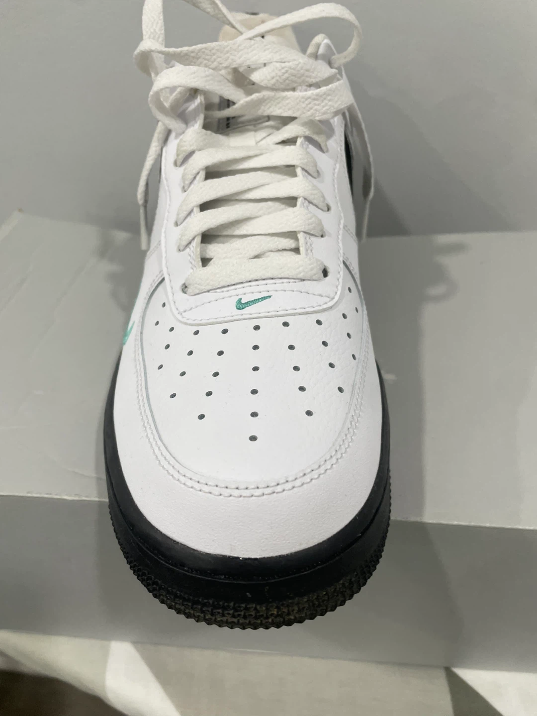 Nike Air Force 1 Low White Black Teal Size 9 - photo 4
