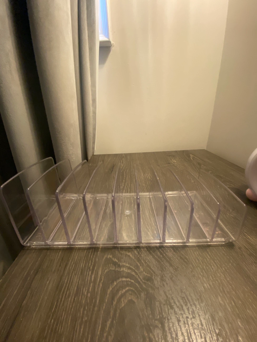 Eyeshadow pallete organizer