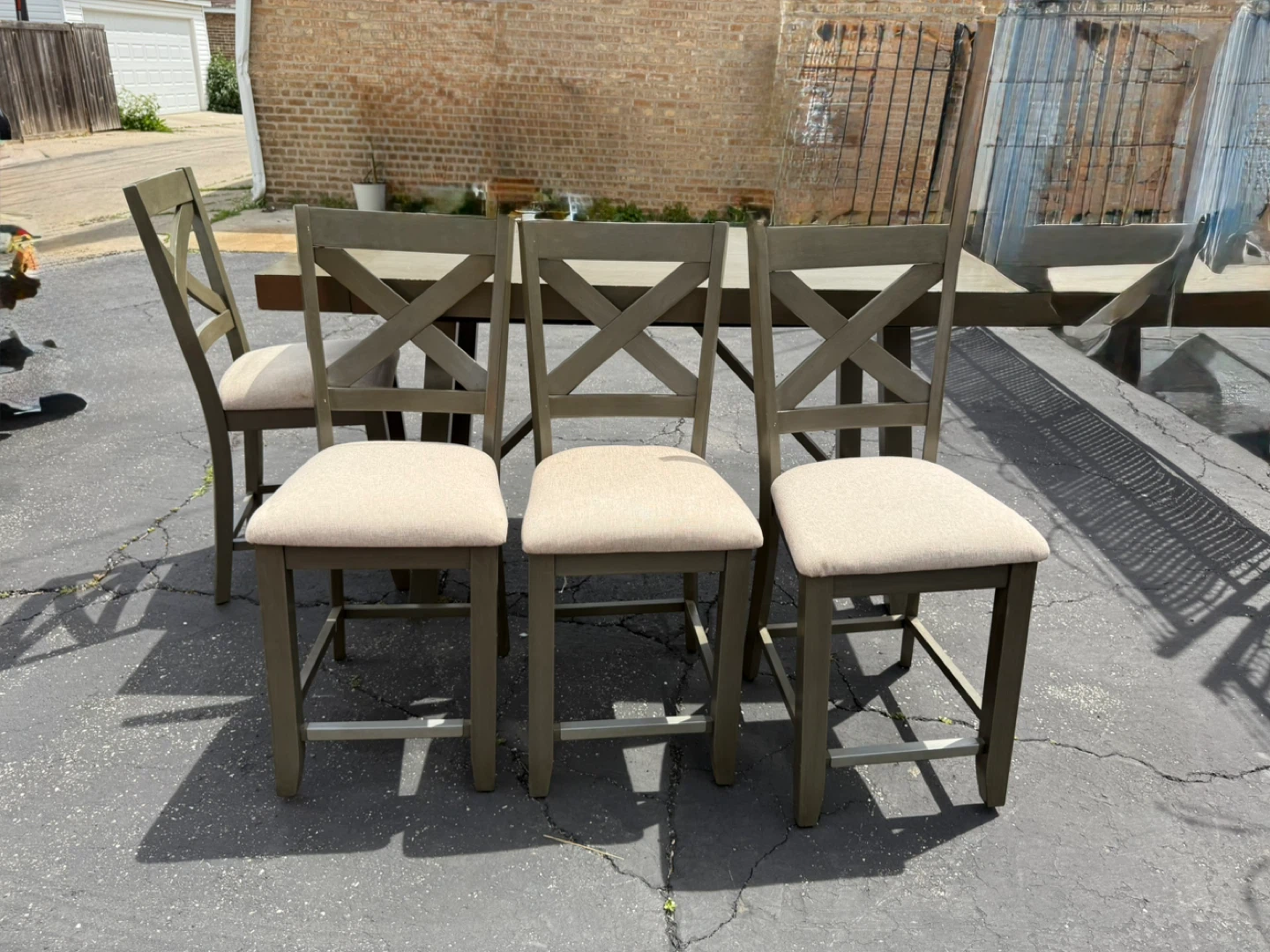 Beautiful table with 8 comfortable chairs. $200.00 or best offer - photo 2