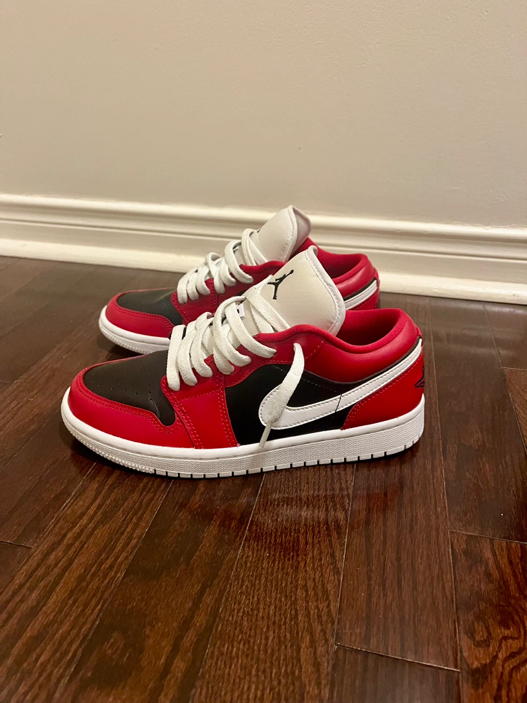 Air Jordan 1 Low Chicago Flip - photo 2