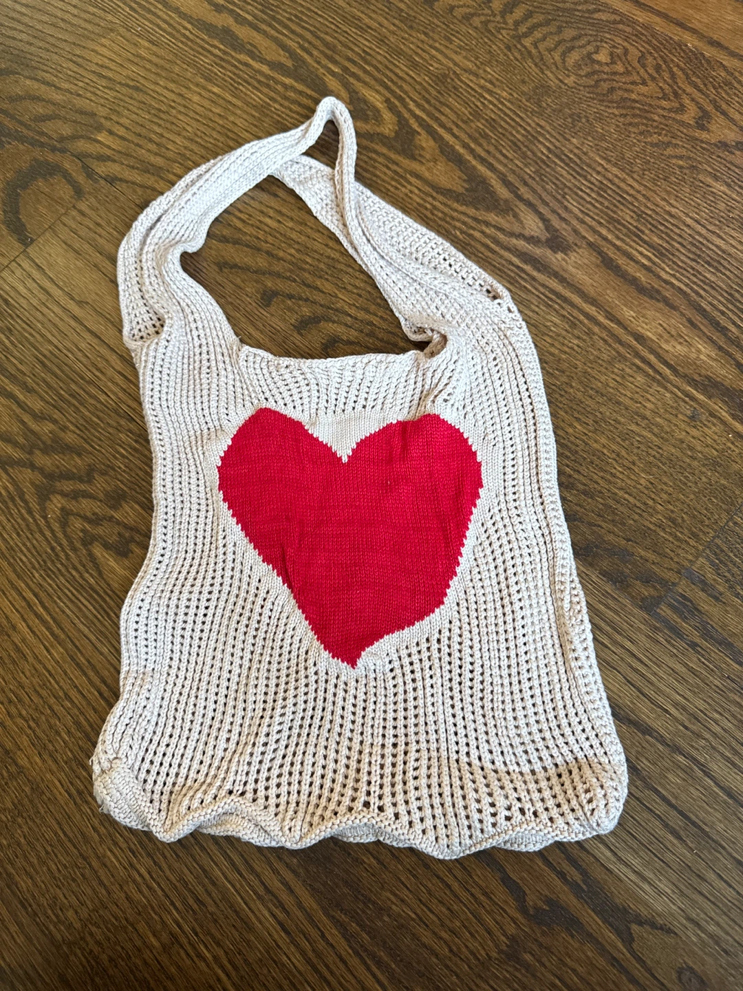Hand-knitted tote bag with red heart design - photo 2