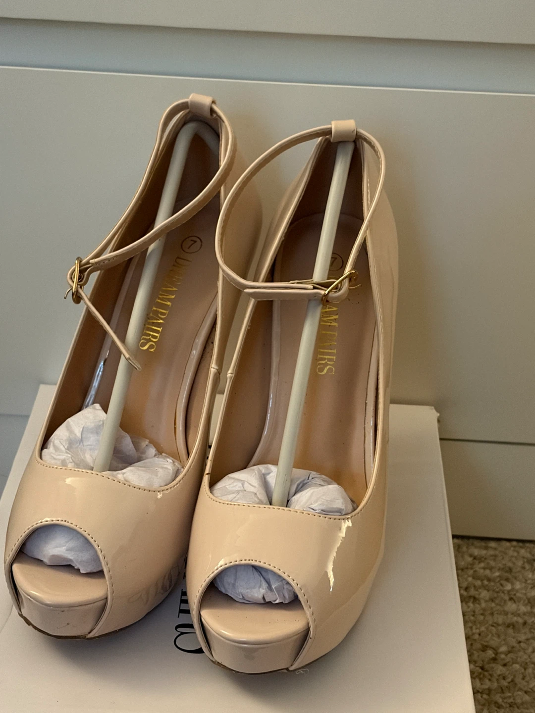 Dream Pairs Heels (detachable straps) - photo 2