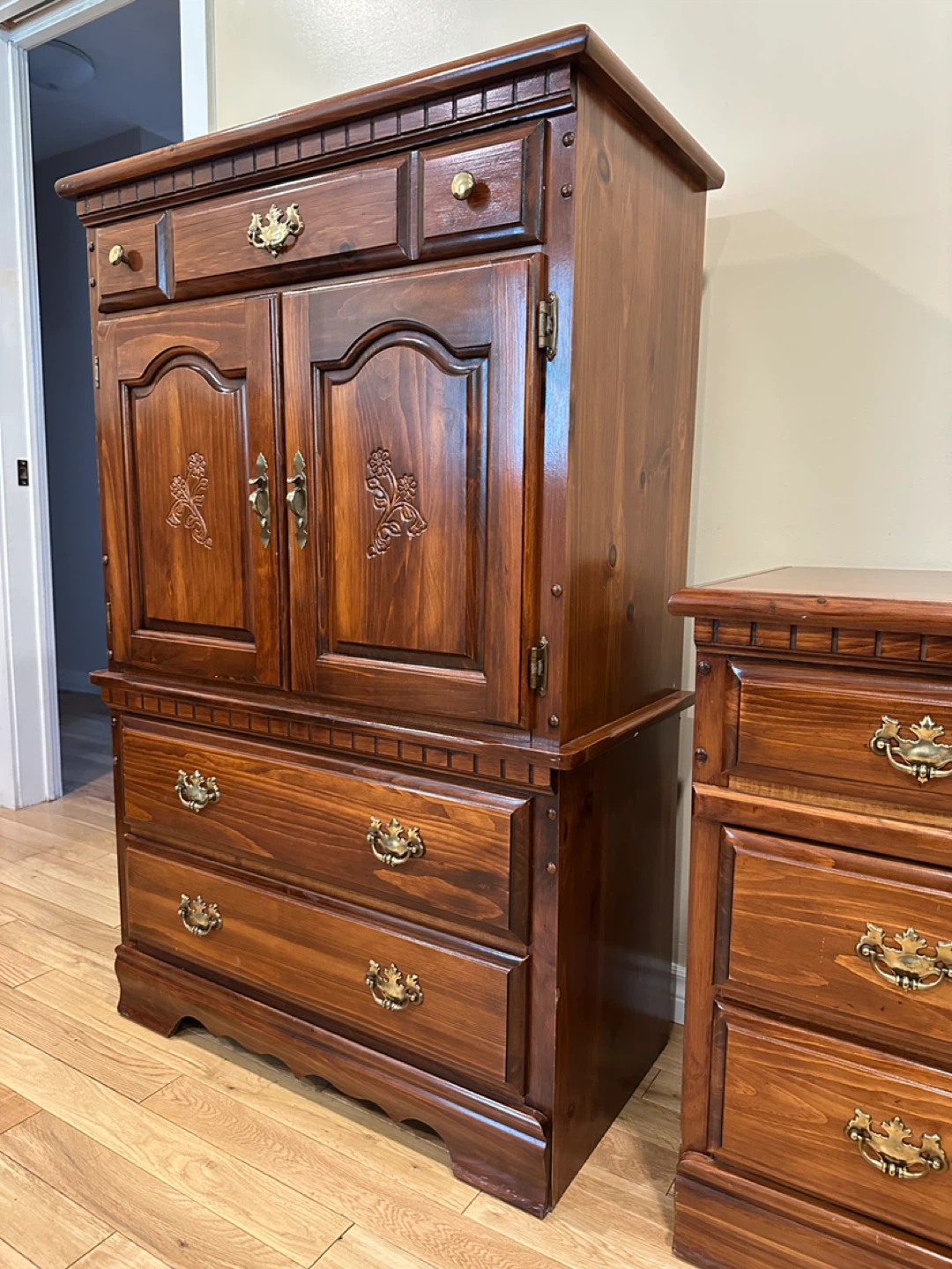 Vintage Wood Daveluyville Tall Boy Dresser (CAN DELIVER) - photo 3