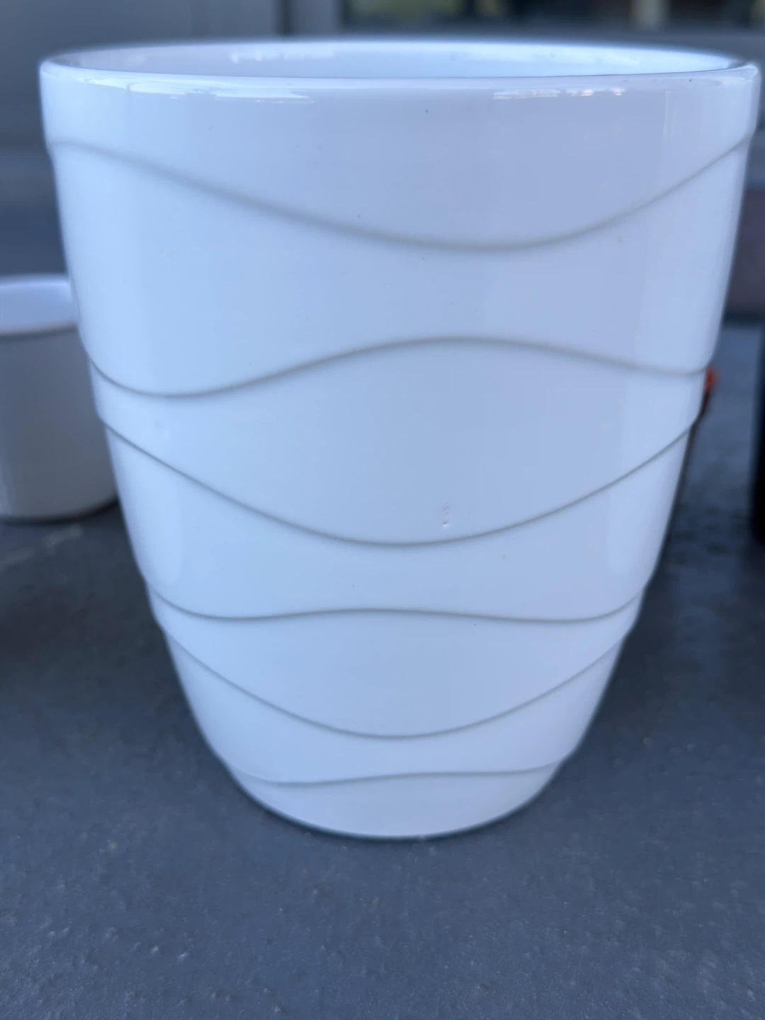 White Ceramic Plant Pots - photo 5