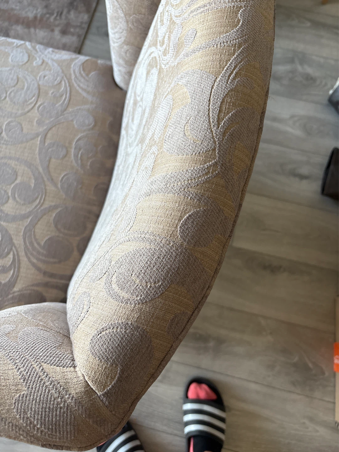 Damask Accent Chair - photo 2