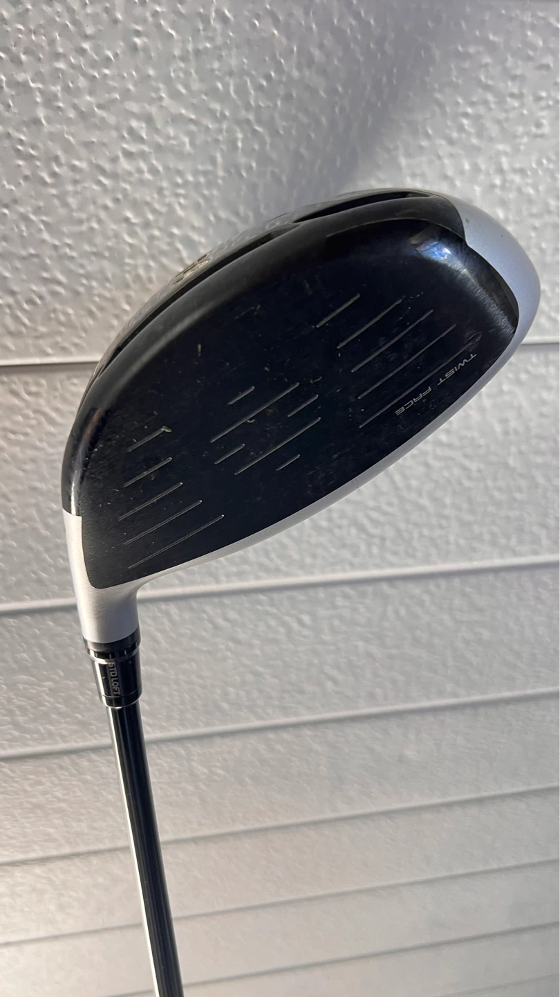 RH TaylorMade M4 Driver 10.5 Degree - photo 2