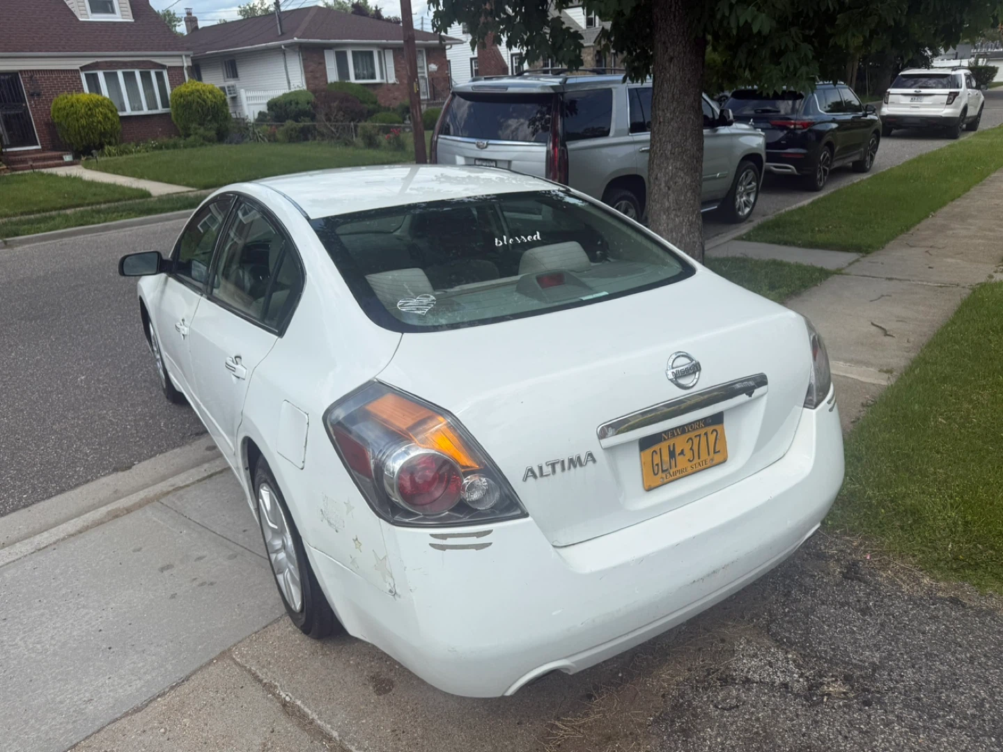 Nissan Altima Sedan - photo 2