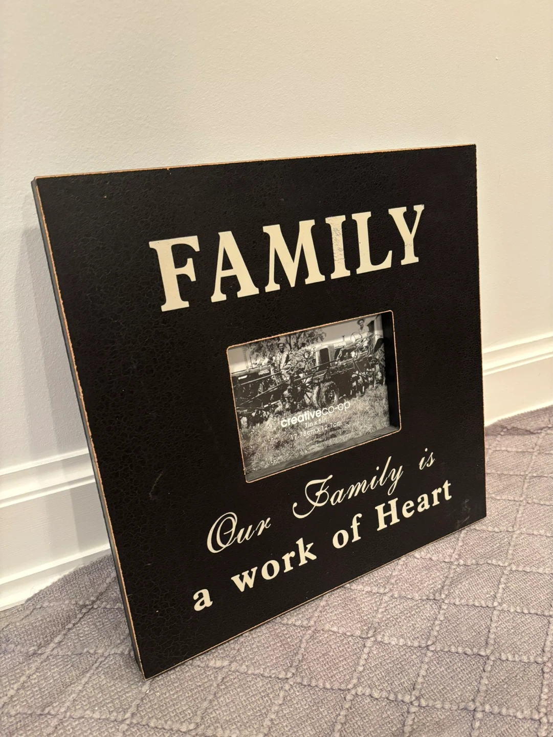 HOMESENSE "Family is a work of Heart" Picture Frame