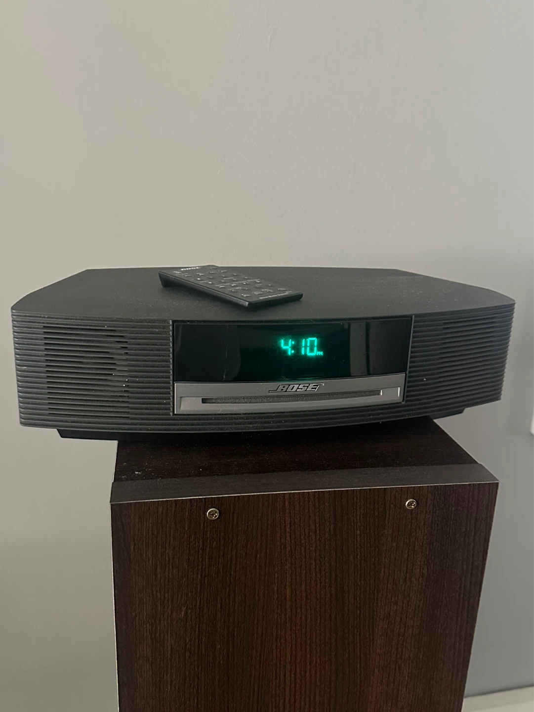 Bose Wave Music System (AM/FM/CD) with Remote