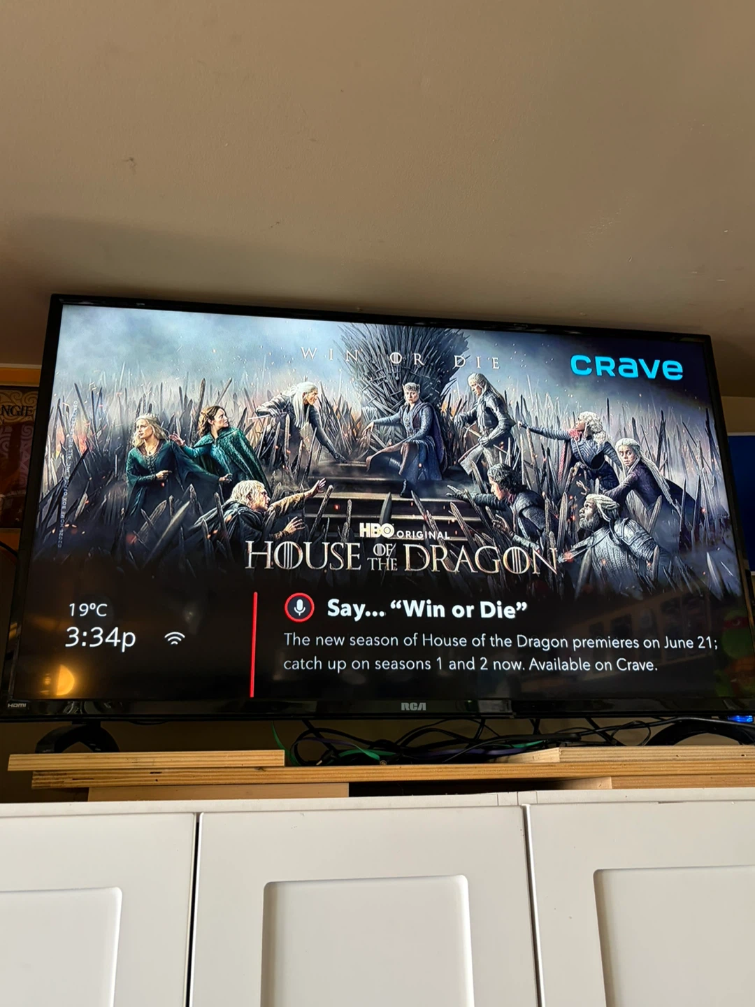 RCA 42" LED TV - photo 3