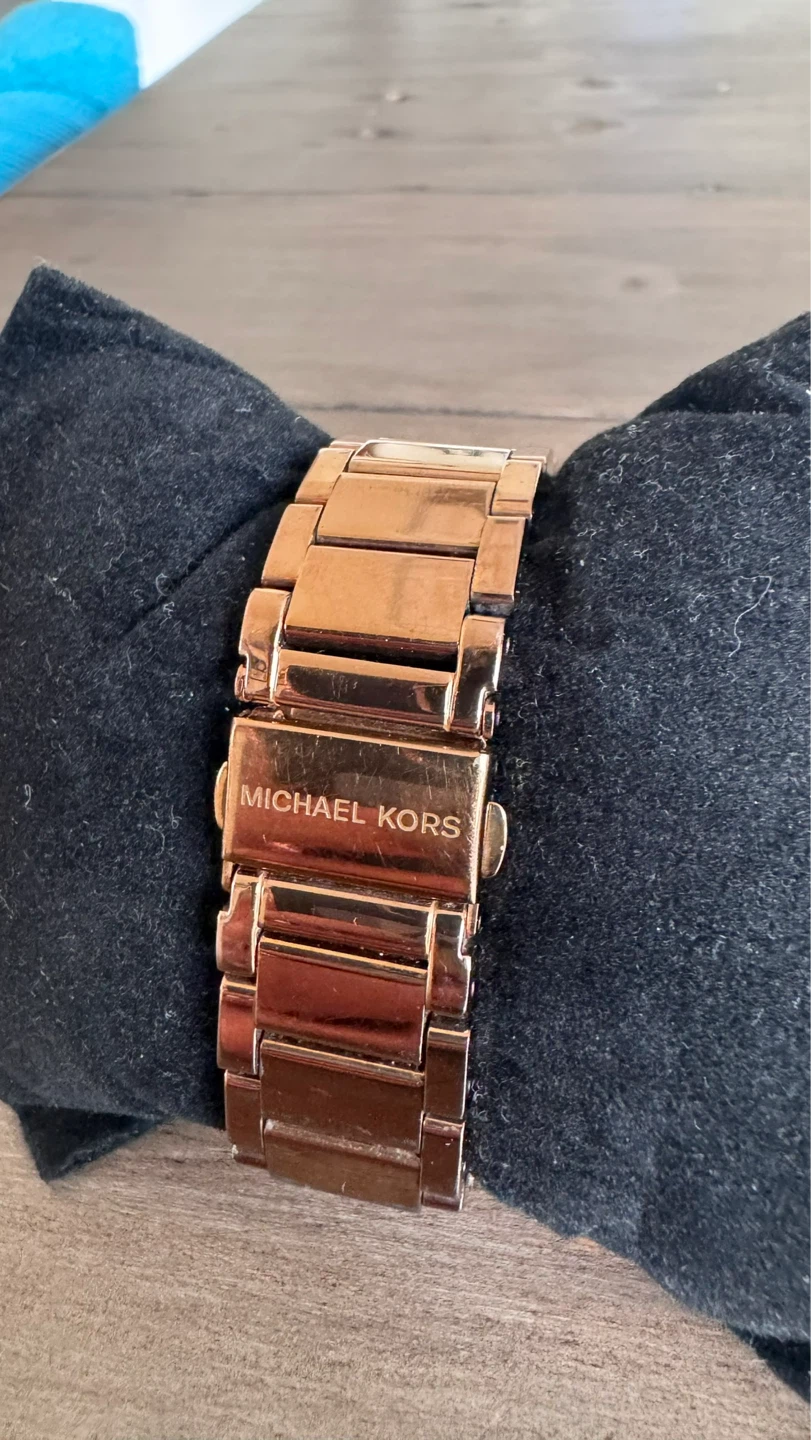 Michael Kors Rose Gold Chronograph Watch - photo 2