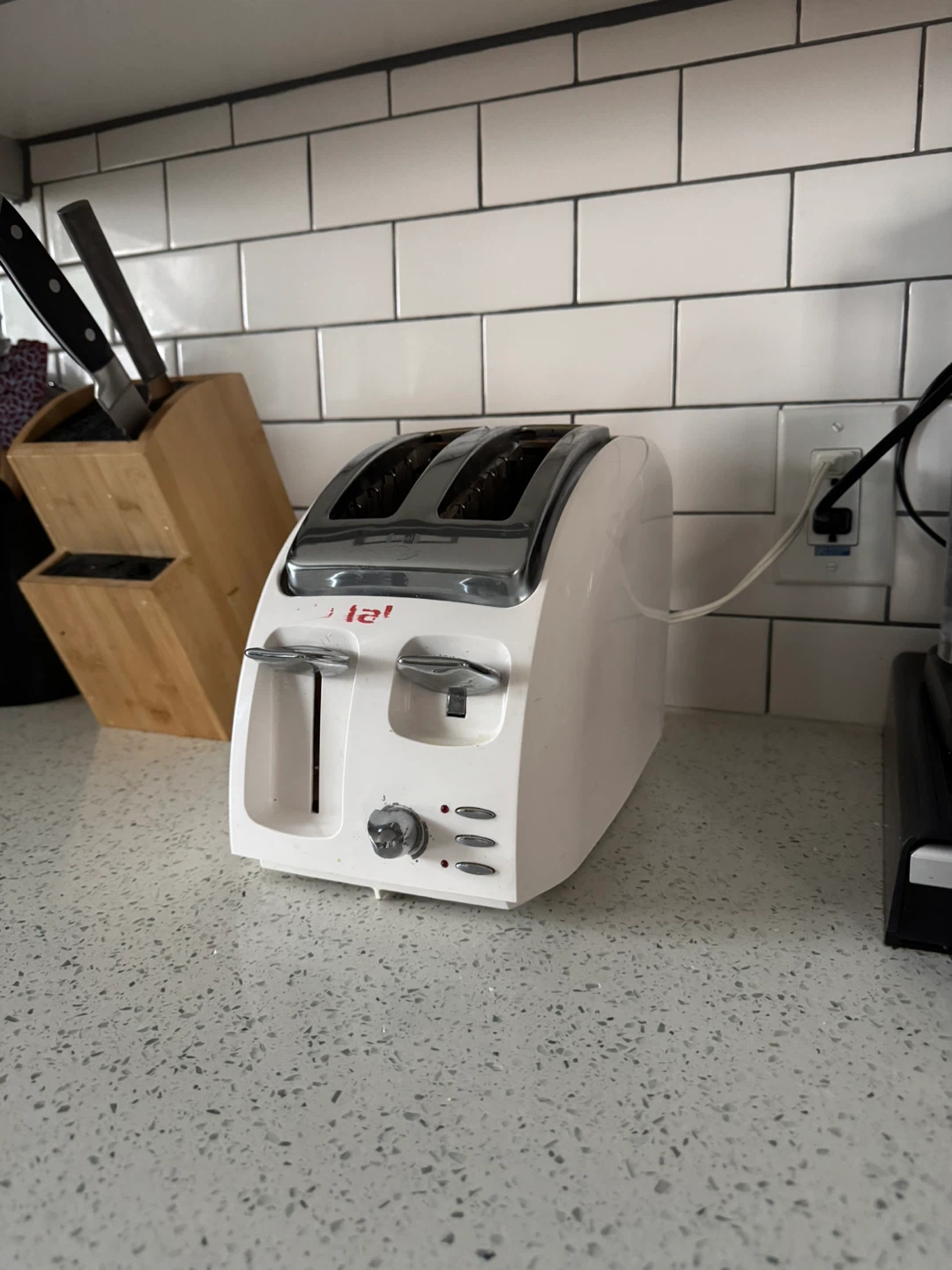 T-fal Toaster - photo 3