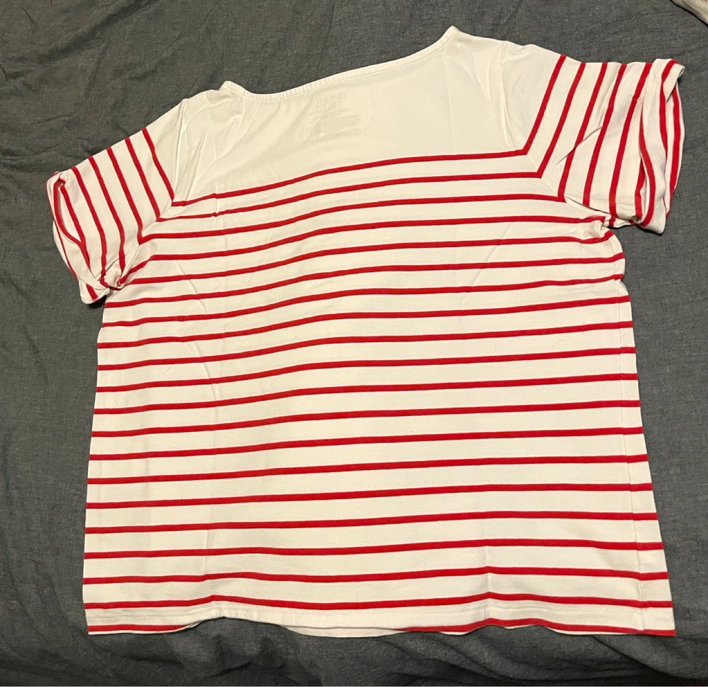 Red and white stripey t-shirt, size L