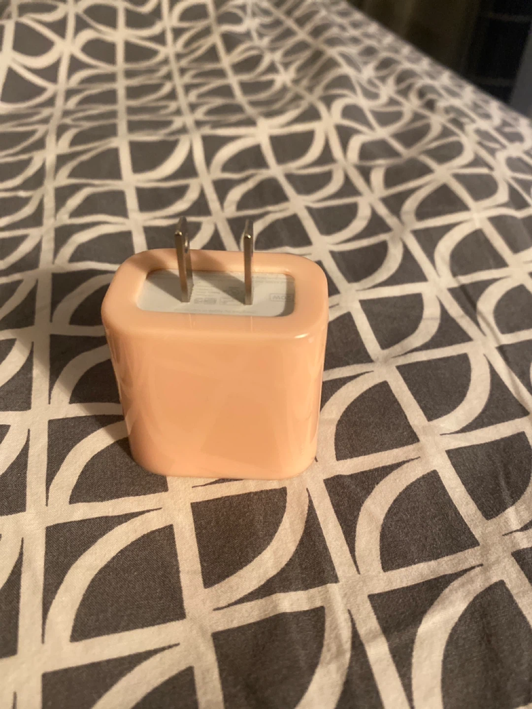 Apple Power Adapter (White) & Pink Case - photo 3