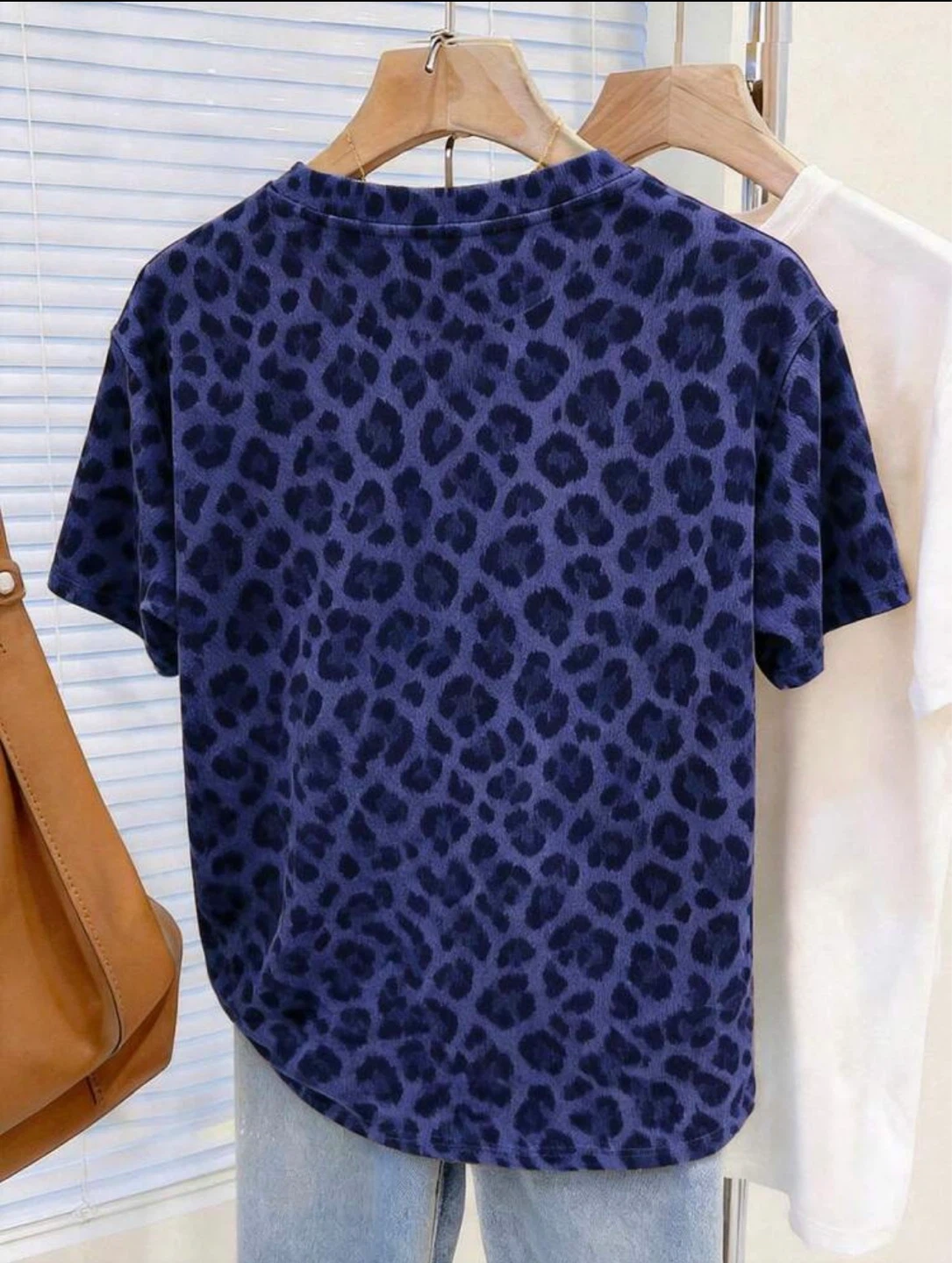 New leopard print t-shirt - photo 2