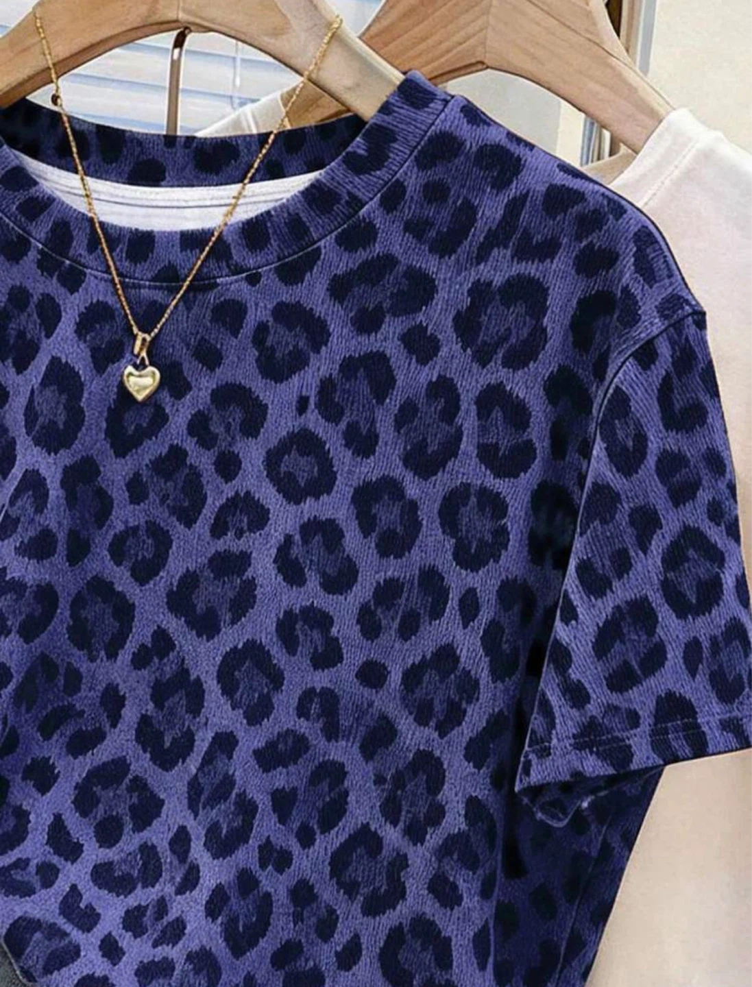 New leopard print t-shirt - photo 3