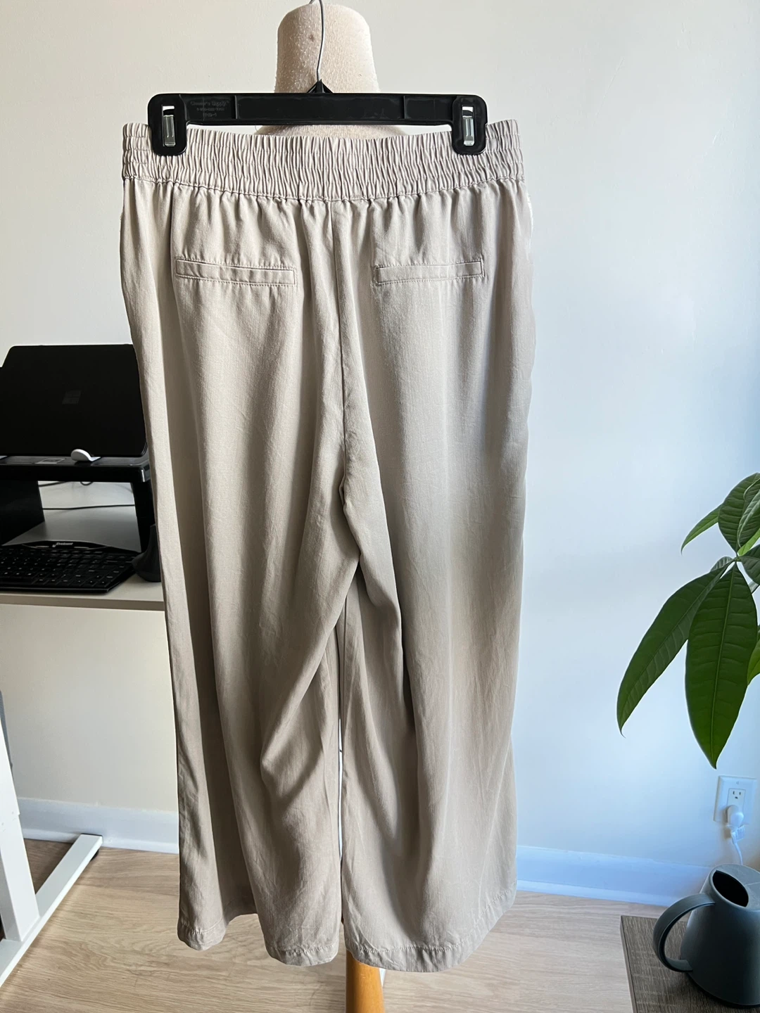 Wide Leg Pants Size S - photo 2