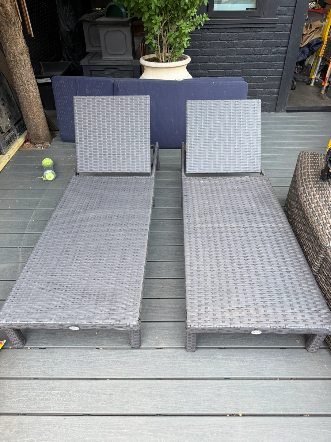 Wicker Chaise Lounge Chairs Set of 2 with Cushions