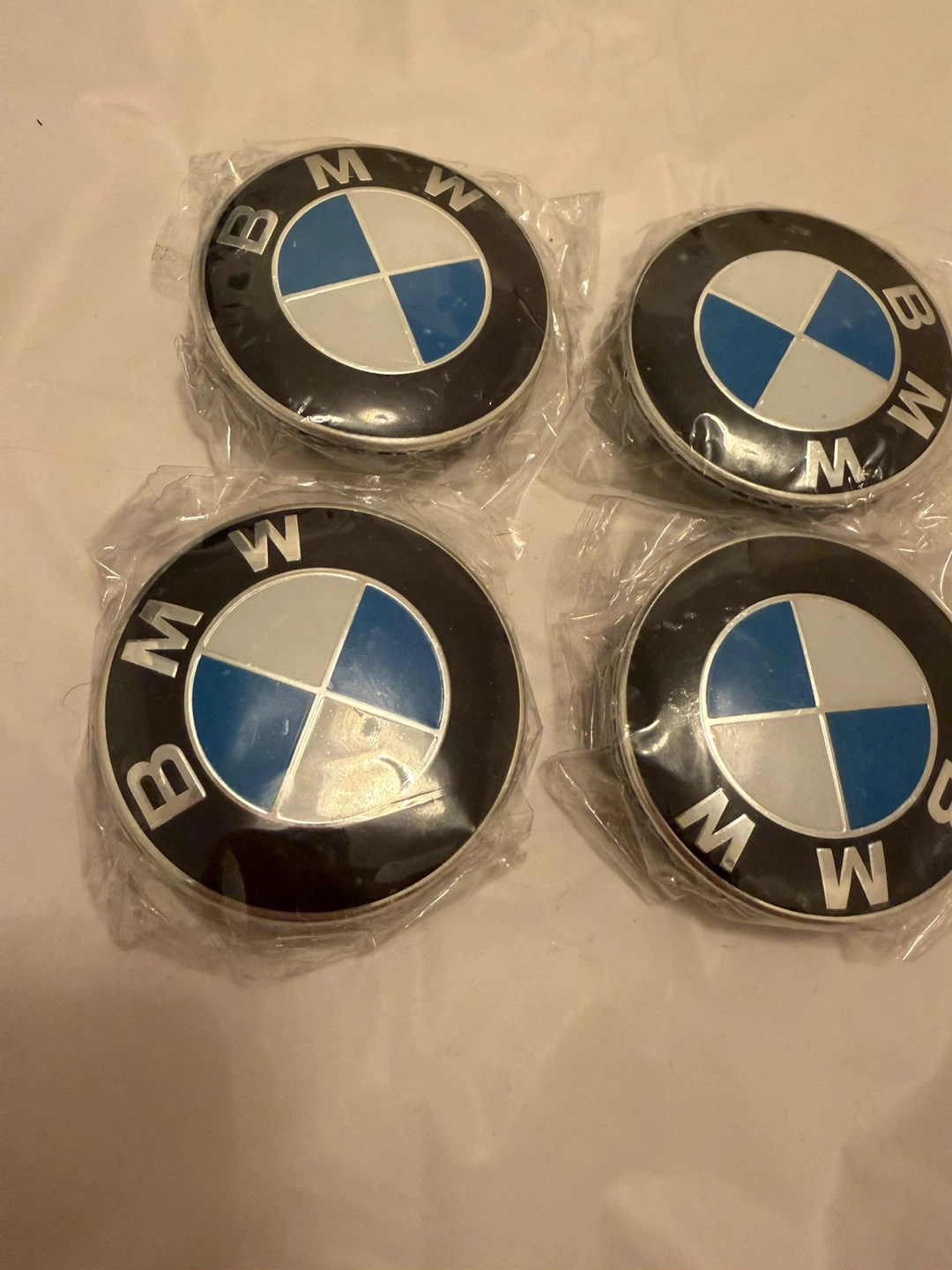 Set of 4 BMW Wheel Center Caps - photo 2