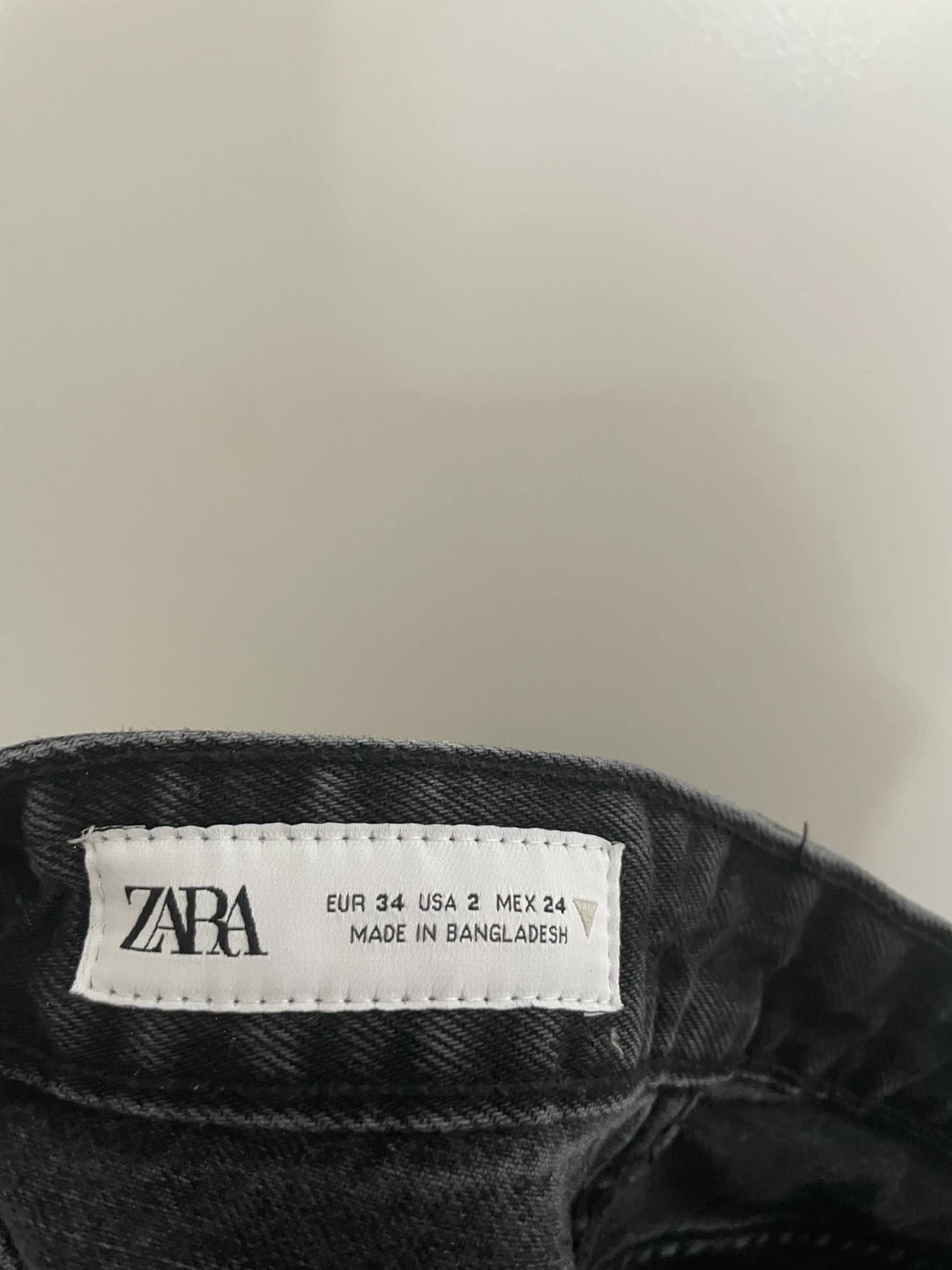 ZARA High-Waisted Denim Shorts - photo 3