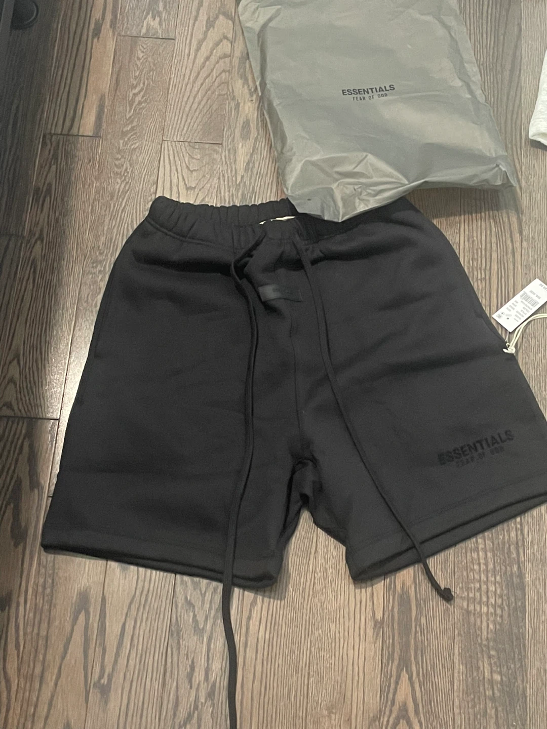 ESSENTIALS Fear of God Black Sweat Shorts