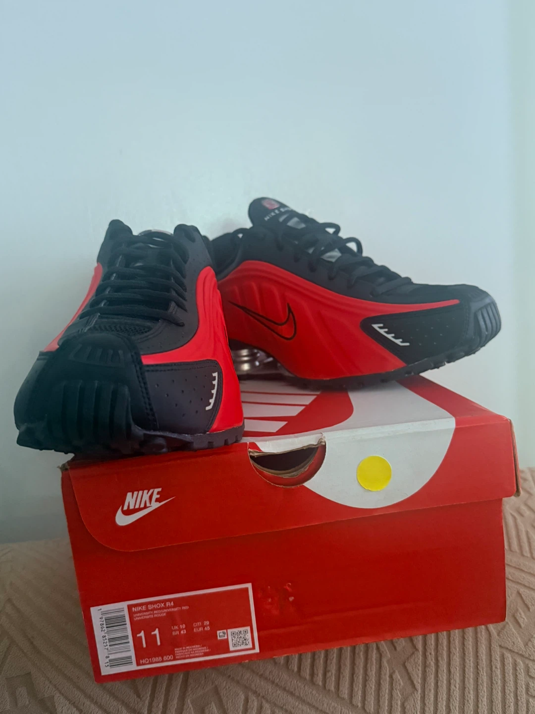 Nike Shox R4 Red/Black Running Shoes Size 11 - photo 5