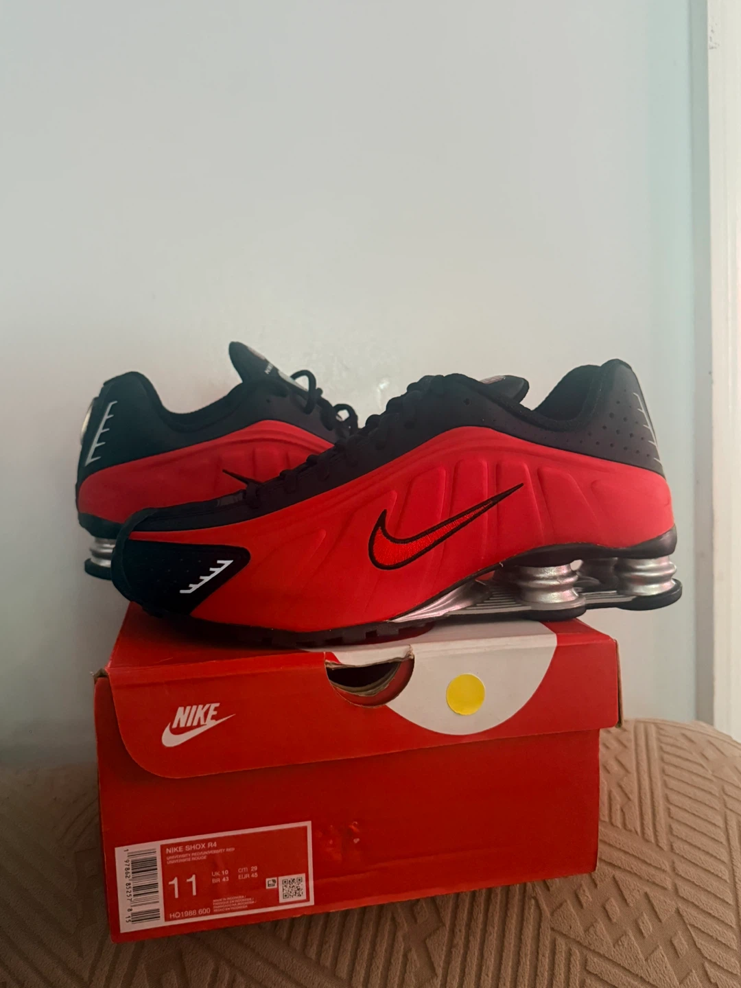 Nike Shox R4 Red/Black Running Shoes Size 11 - photo 3