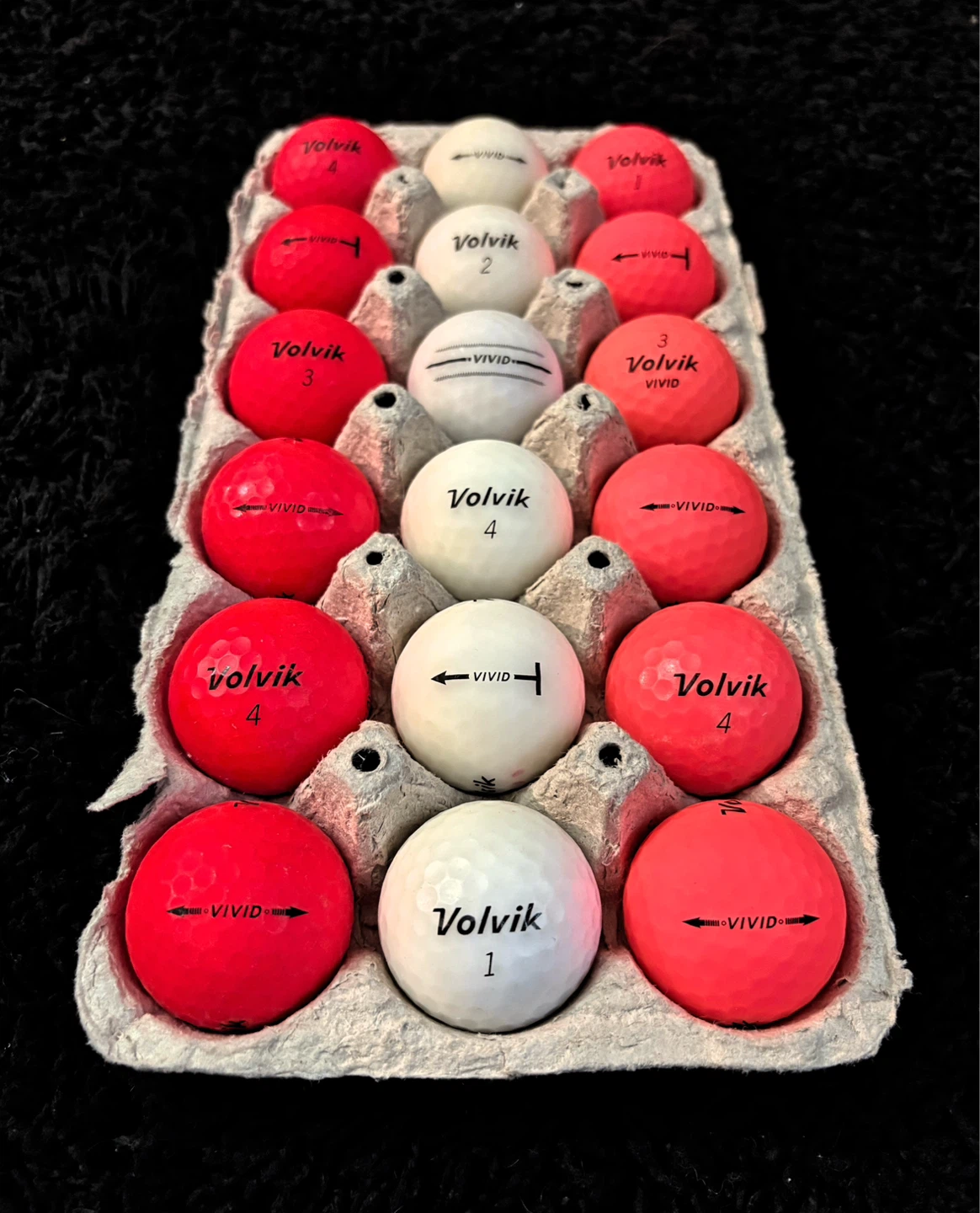 18 Volvik Vivid Mixed Colour Golf Balls
