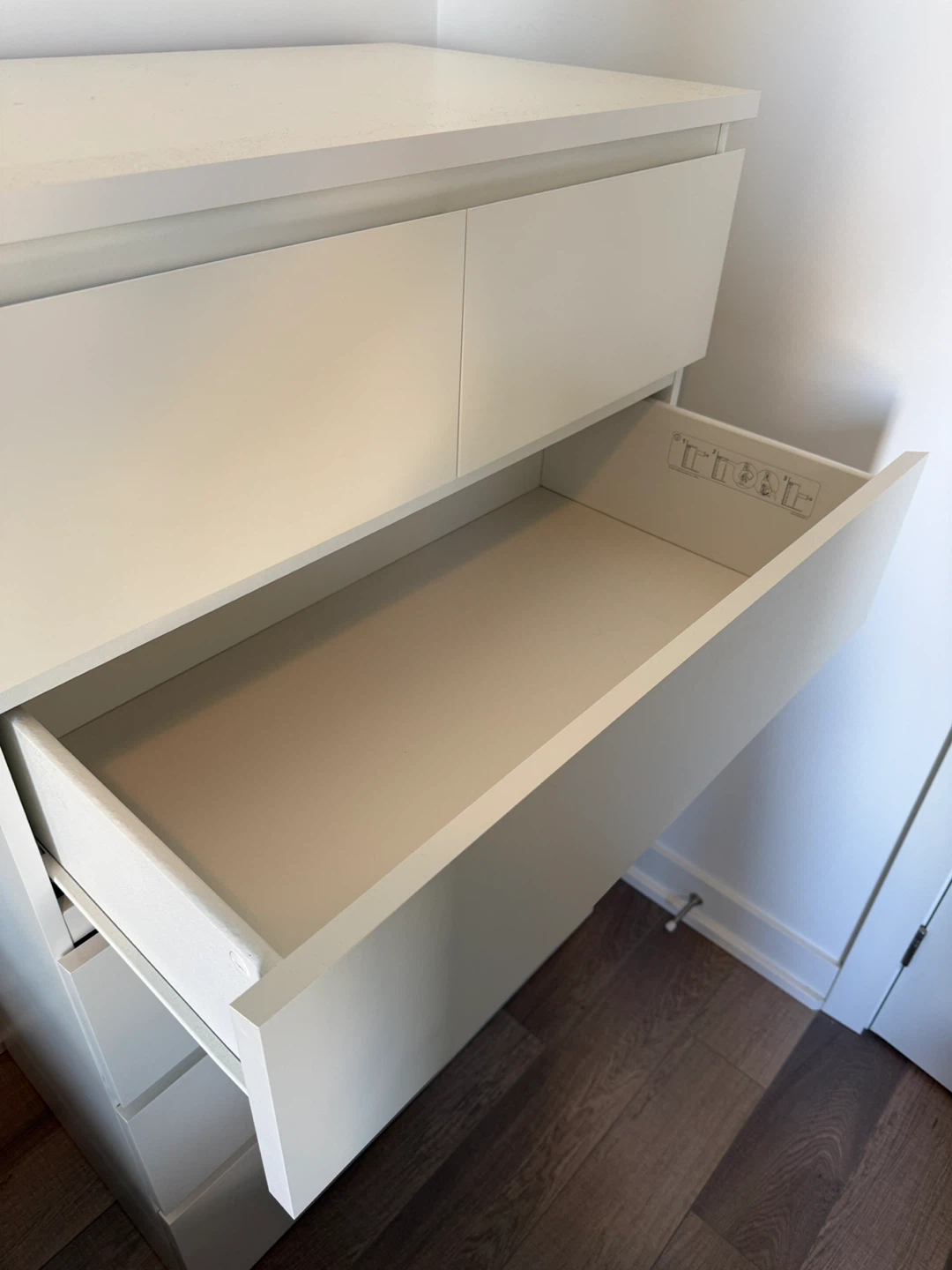 IKEA Malm 6-Drawer Dresser - White - photo 4