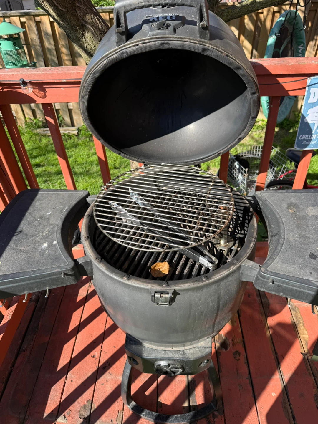 Broil King Keg Charcoal Grill - photo 2