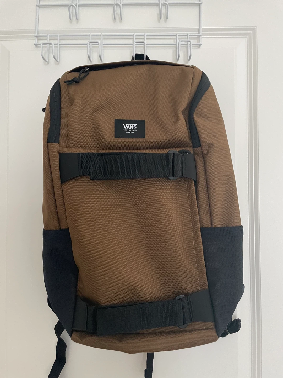 (NEW CONDITION) Vans MN Obstacle SKA Backpack - Brown OS