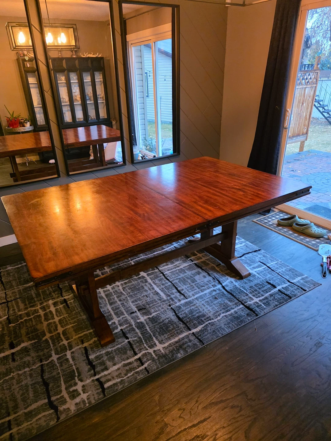 Dining Table with 8 Chairs
