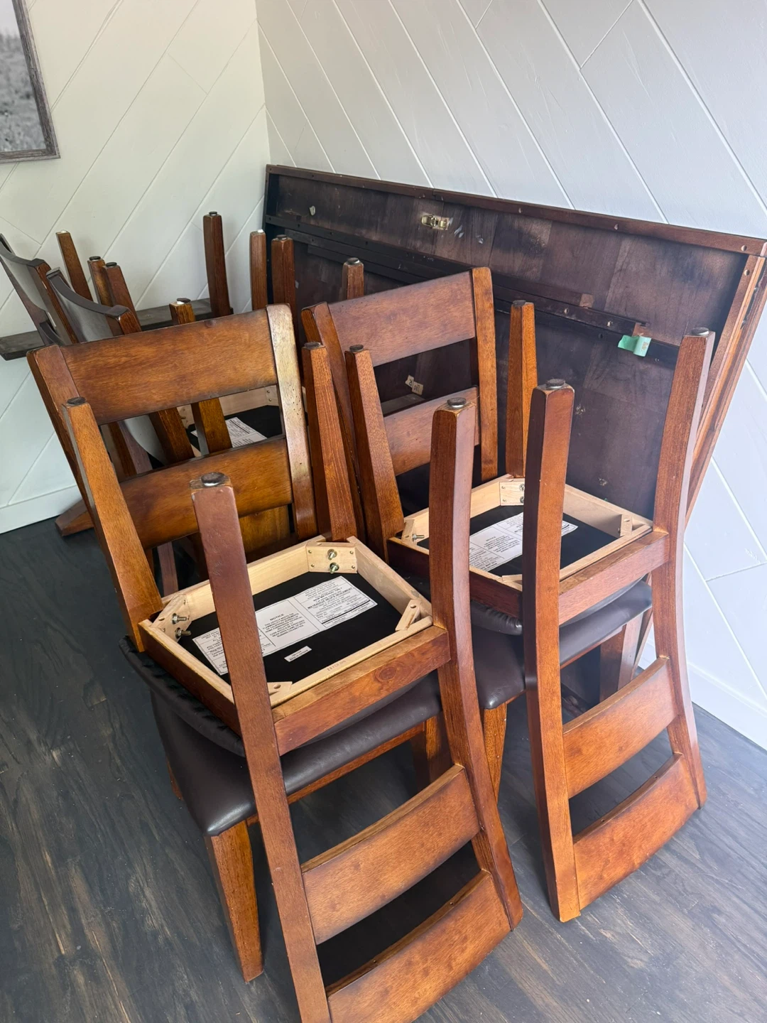 Dining Table with 8 Chairs - photo 3