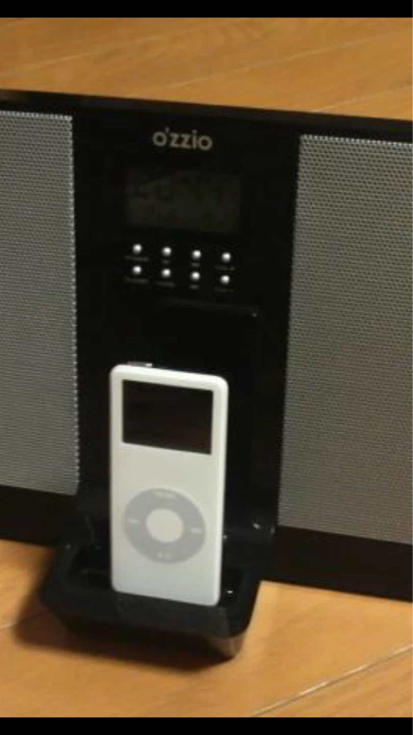 Ozzio iPod Docking Speaker - photo 3