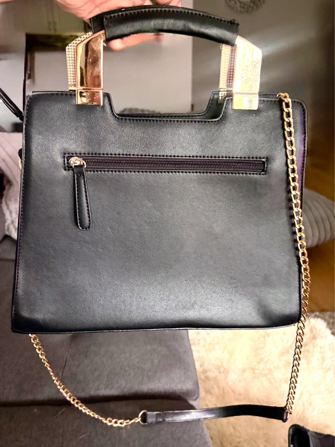 Authentic VERCACE  1969 croc Embossed  Handbag with Gold Chain - photo 2
